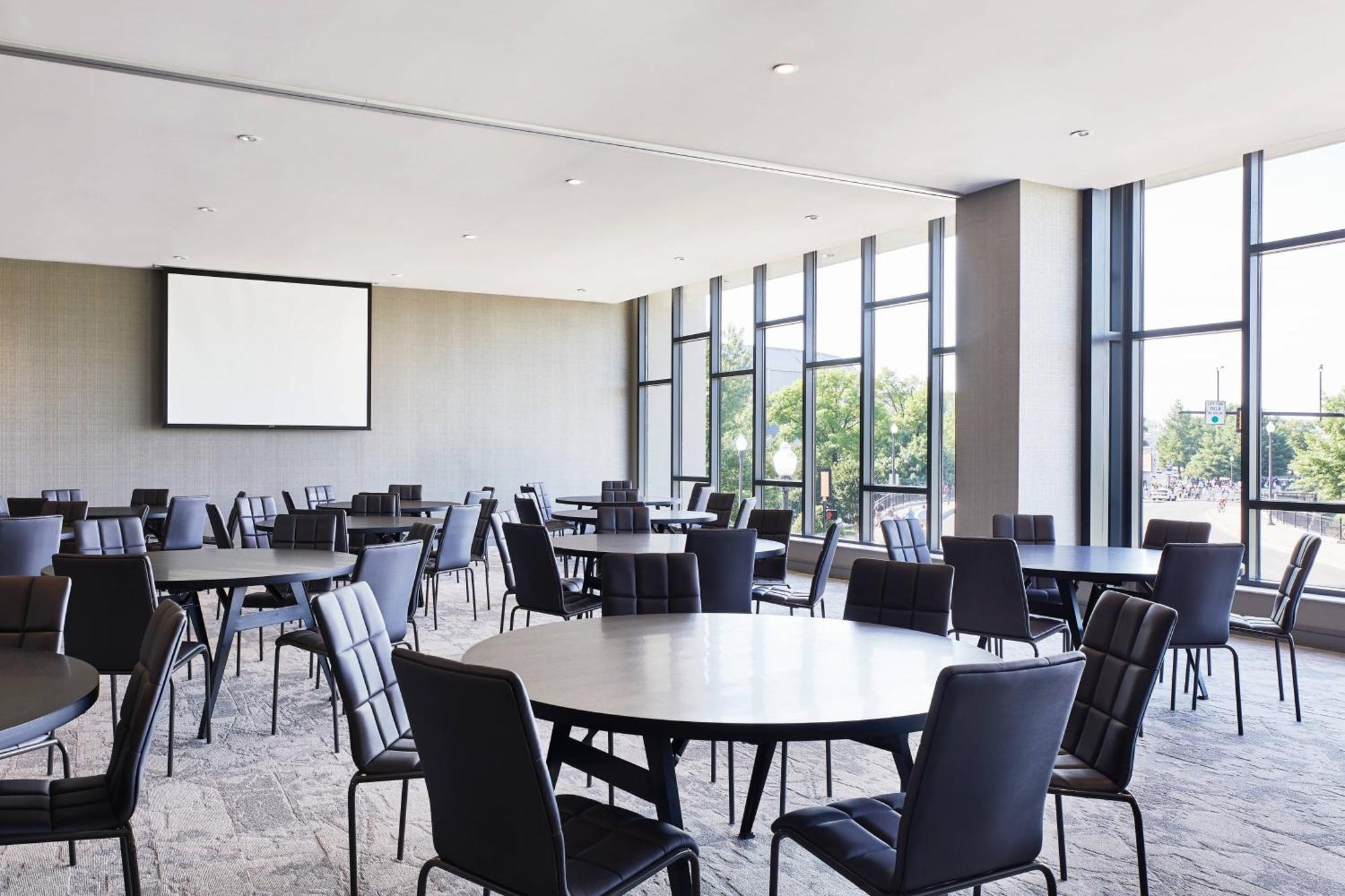 Ac Hotel By Marriott Huntsville Downtown Экстерьер фото